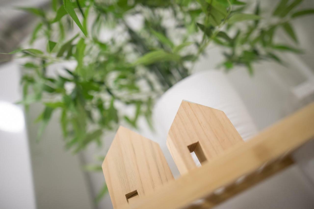 Family Apartment With Garden リュブリャナ エクステリア 写真